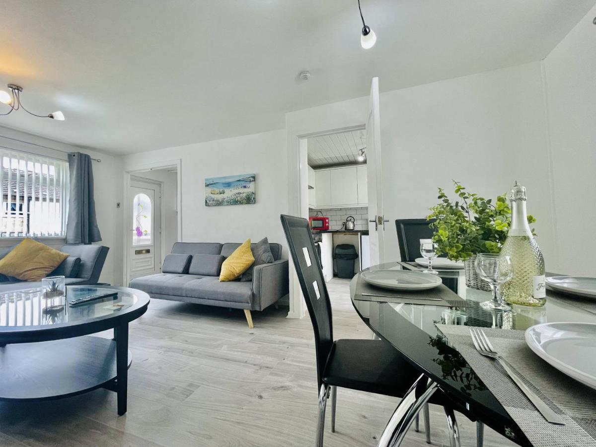Central Hamilton House Bagian luar foto