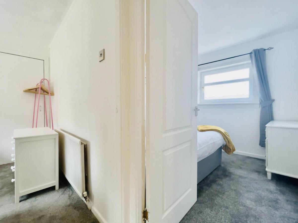 Central Hamilton House Bagian luar foto