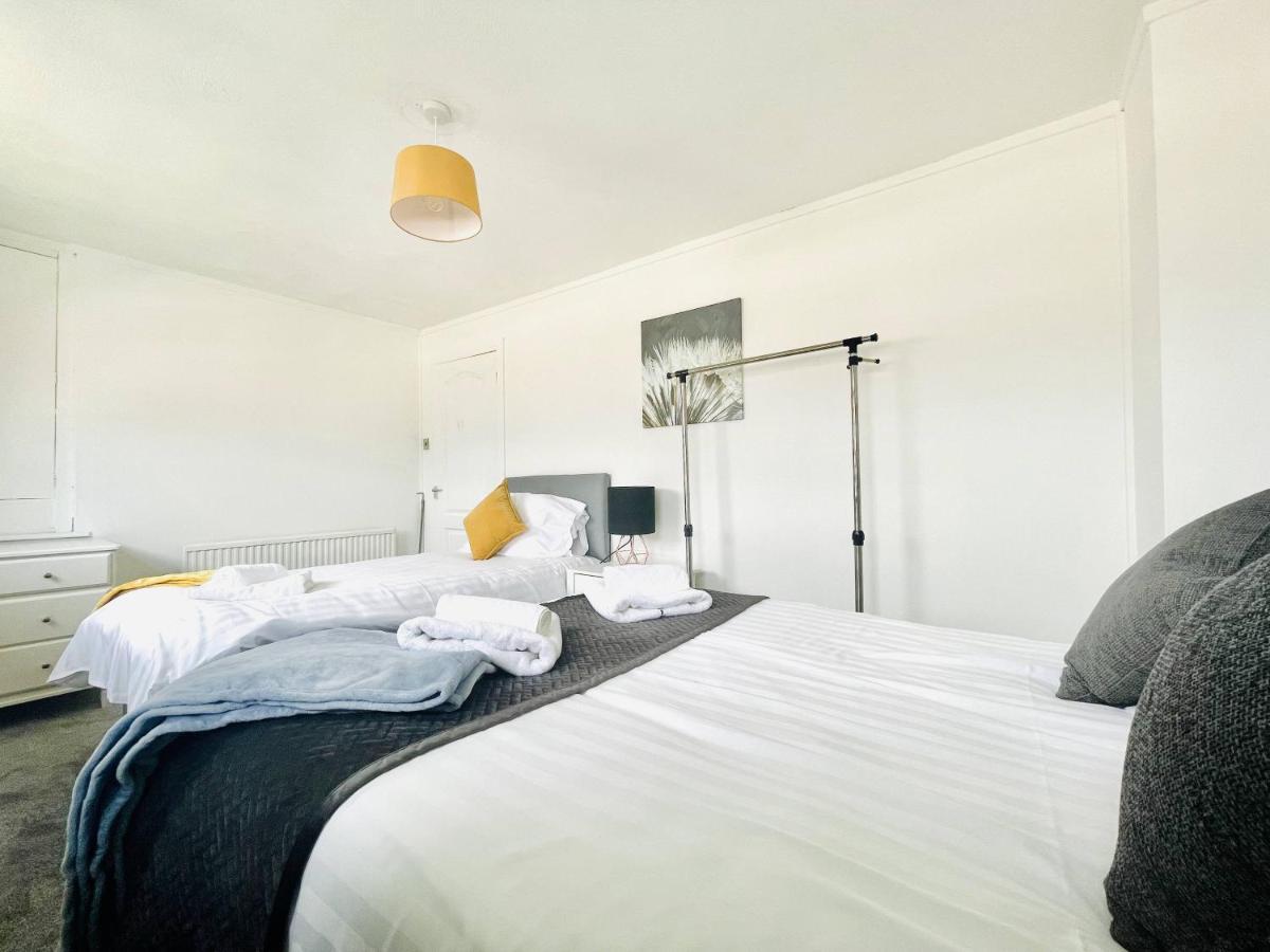 Central Hamilton House Bagian luar foto